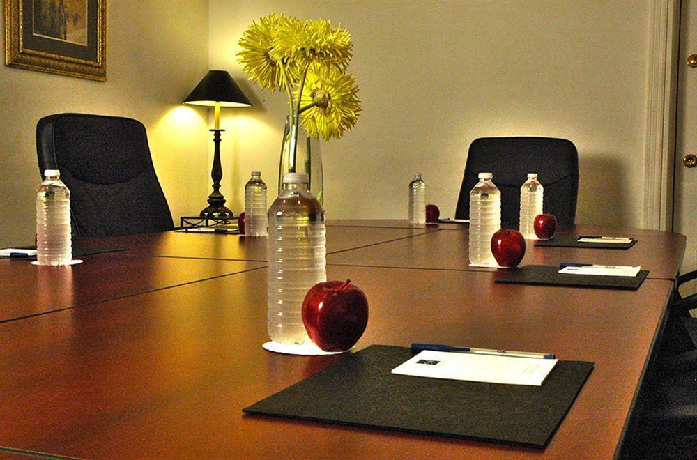 Ambassador Hotel Sudbury Dış mekan fotoğraf